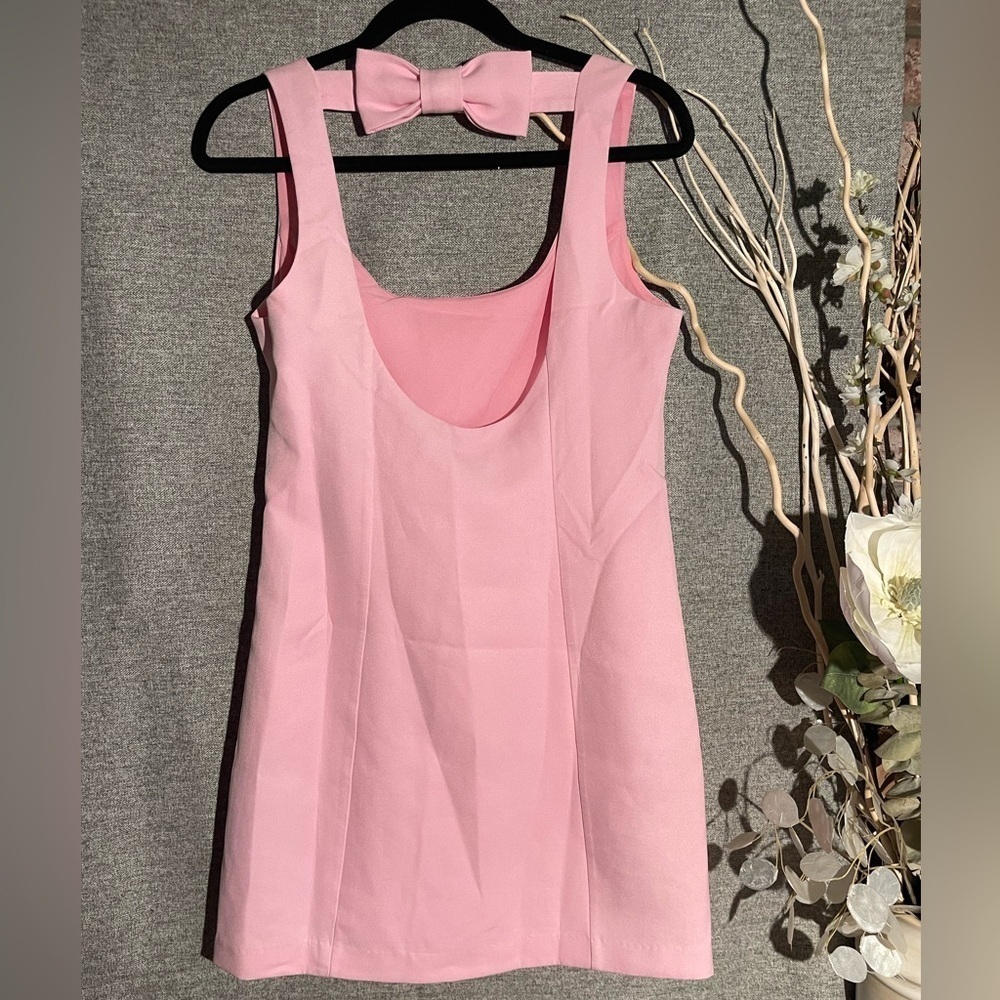 Anthropologie Endless Rose Cutout Bow Fitted Mini Dress. NWT - Picture 2 of 4